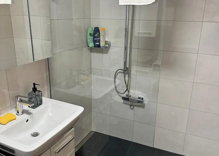Komplett Neu Renovierte Wohnung! * Hannover