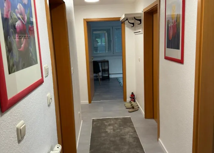 Komplett Neu Renovierte Wohnung!